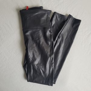 Spanx faux leather leggings size medium